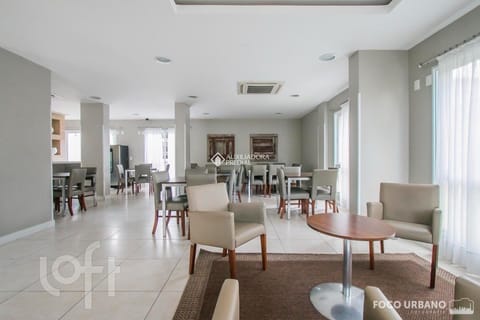 Image 28 - 251846